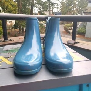 Hunter short rain boots woman size 8
